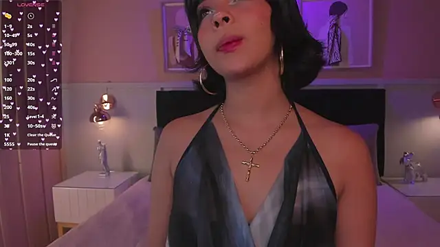 chloe watson  online show from May 2026 08:24:02 PM