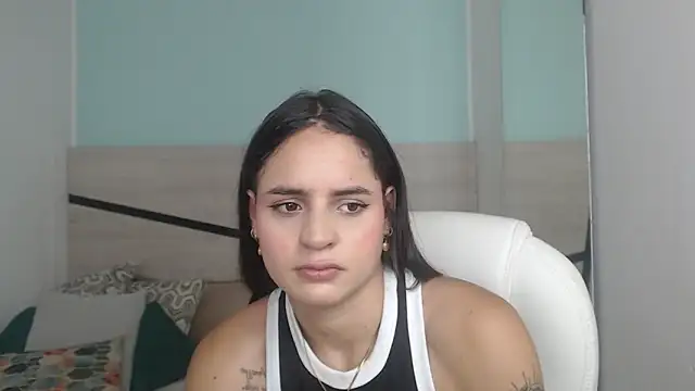 heidy hoiss online show from January 2025 08:21:02 PM