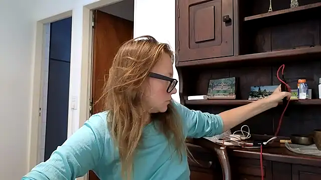 Jony Marta online show from February 2025 05:39:02 PM