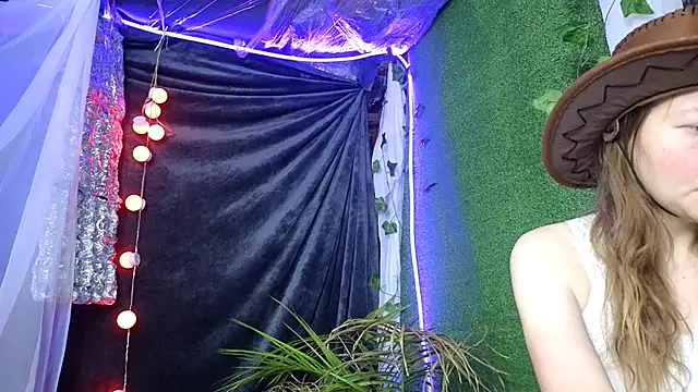 Jony Marta online show from October 2025 03:35:02 PM