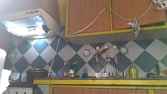 Jony Marta online show from November 2025 03:47:01 PM