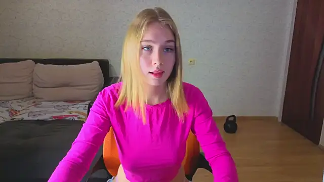 natali2550 online show from December 2025 02:23:02 PM