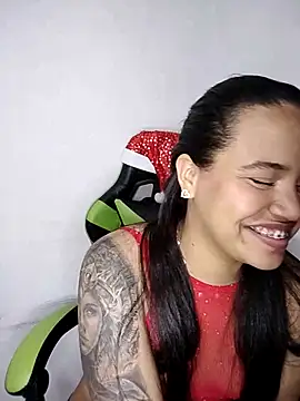 leila 22 online show from January 2025 12:05:02 PM