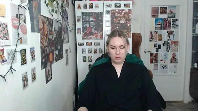 CapriScorpion online show from January 2025 01:59:02 PM