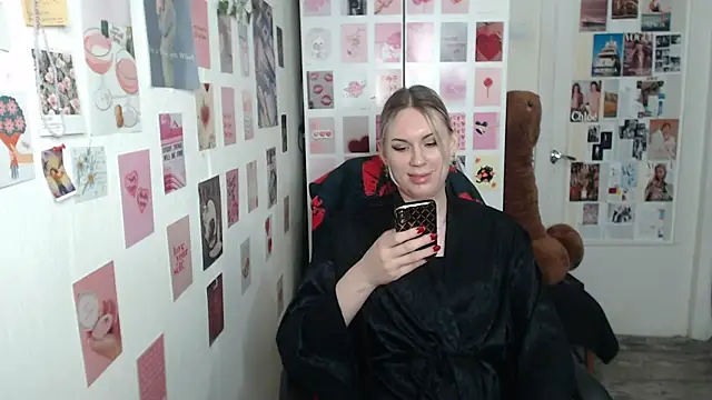 CapriScorpion online show from February 2025 06:01:02 PM