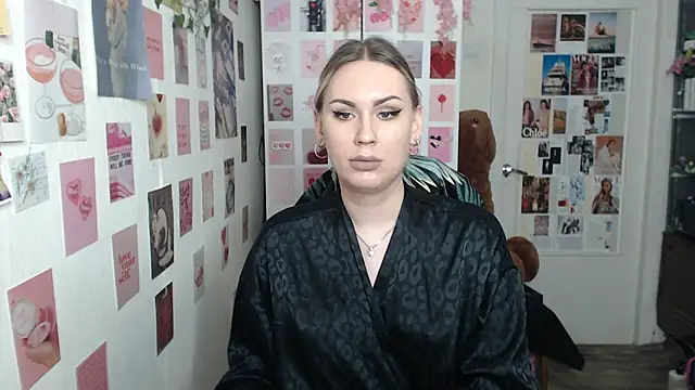 CapriScorpion online show from March 2025 02:45:01 PM