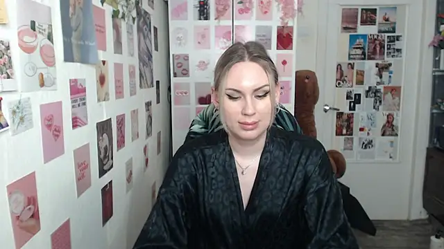 CapriScorpion online show from March 2025 06:23:01 PM