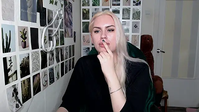 CapriScorpion online show from October 2025 10:45:01 AM