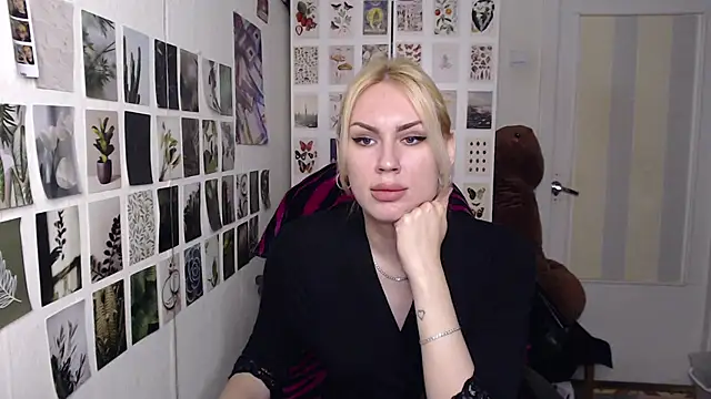 Snapshot of CapriScorpion chatting on July 2026 02:36:02 PM CapriScorpion online show from July 2026 02:36:02 PM