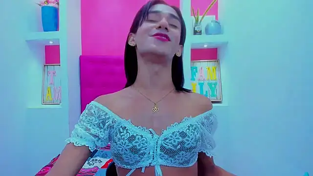 Snapshot of KatrinaQueen1 chatting on February 2025 07:51:02 AM KatrinaQueen1 online show from February 2025 07:51:02 AM