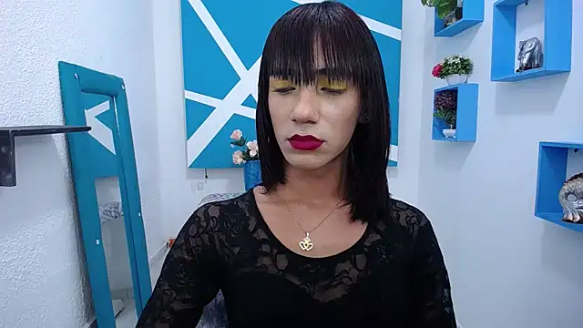 Snapshot of KatrinaQueen1 chatting on February 2025 02:59:01 AM KatrinaQueen1 online show from February 2025 02:59:01 AM