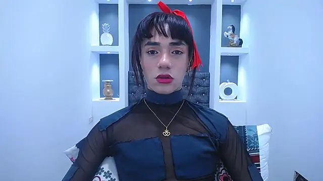 Snapshot of KatrinaQueen1 chatting on March 2025 02:25:01 AM KatrinaQueen1 online show from March 2025 02:25:01 AM