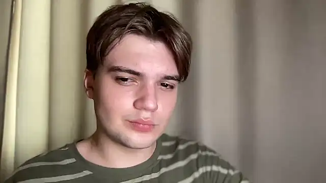 Snapshot of superfluboy_ chatting on March 2025 11:06:02 AM superfluboy online show from March 2025 11:06:02 AM