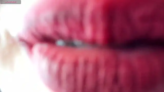 queen fetish online show from February 2025 01:27:01 PM