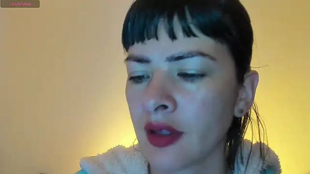 queen fetish online show from November 2025 10:48:02 AM