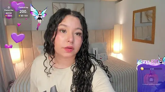 Atenea cuteee online show from January 2025 02:20:01 AM