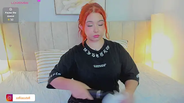 Atenea cuteee online show from December 2025 02:10:02 AM