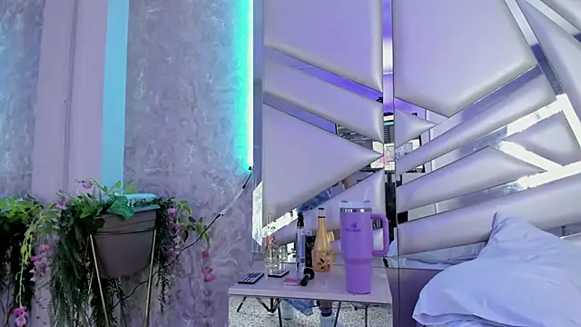 Miia002 online show from January 2025 06:35:01 AM