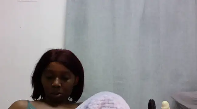 Sexxybella27 online show from February 2025 11:04:02 PM