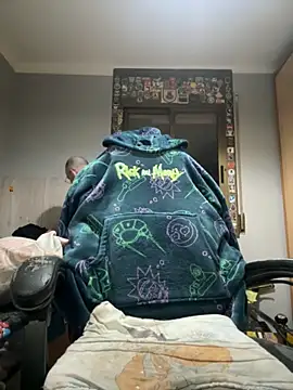 S921993 online show from October 2025 08:43:02 PM