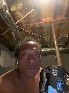 Trappboy305 online show from April 2026 08:50:02 AM