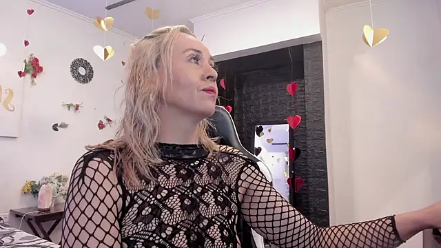 maylin yung online show from January 2025 11:43:02 AM