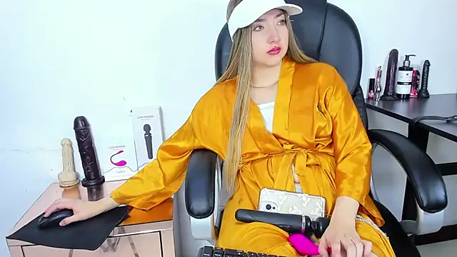 Snapshot of Barbie_girl_69 chatting on October 2025 03:22:02 PM Barbie girl 69 online show from October 2025 03:22:02 PM