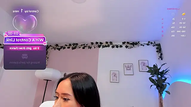 Kim ev online show from December 2024 11:45:01 AM