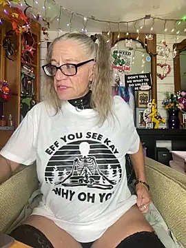 TrenaAnne online show from October 2025 12:21:02 AM