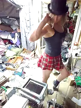 cdressupdiva online show from January 2025 06:54:01 AM