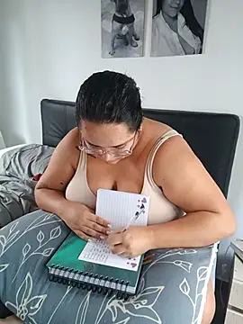 RachellGraham online show from July 2026 03:40:01 PM