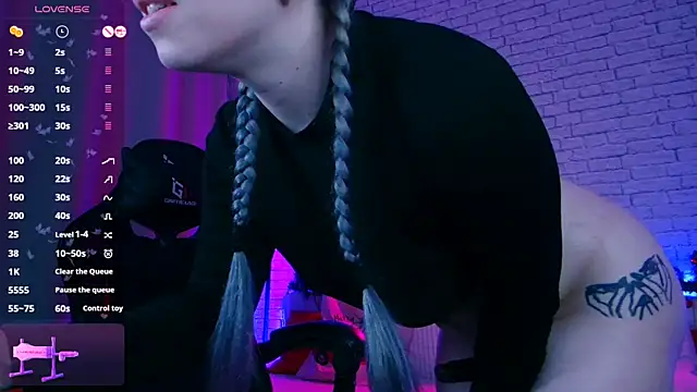 -Stacyy- online show from January 2025 07:11:01 AM