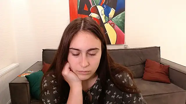 Snapshot of AliceKolltt chatting on December 2024 05:22:01 PM AliceKolltt online show from December 2024 05:22:01 PM