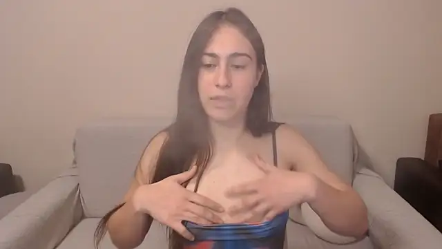 Snapshot of AliceKolltt chatting on March 2025 09:05:02 PM AliceKolltt online show from March 2025 09:05:02 PM