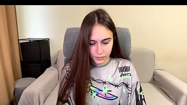 AliceKolltt online show from December 2025 11:52:02 AM