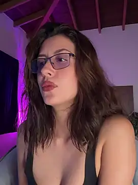 EmaSaenz online show from February 2025 02:26:01 AM