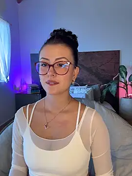 EmaSaenz online show from September 2025 08:20:02 PM