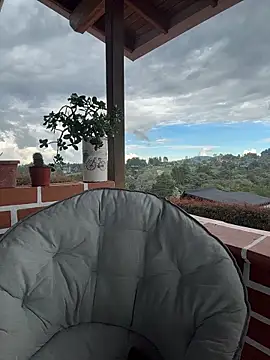 EmaSaenz online show from October 2025 08:42:01 PM