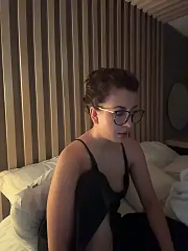 EmaSaenz online show from March 2026 12:51:01 AM