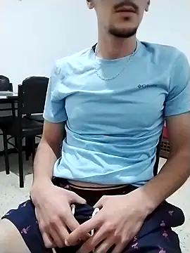 Zoro 23cm online show from October 2025 10:21:01 PM