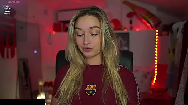 Alexis   Texas online show from September 2025 01:12:01 PM