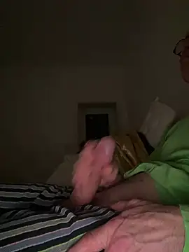 Snapshot of Frank22xx chatting on February 2026 09:55:02 PM Frank22xx online show from February 2026 09:55:02 PM