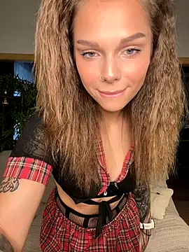 HumbleJess online show from November 2025 08:38:02 AM