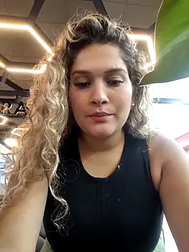 Sara smiiith211 online show from March 2025 02:14:02 AM