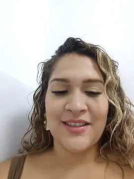 Sara smiiith211 online show from March 2025 03:47:01 AM