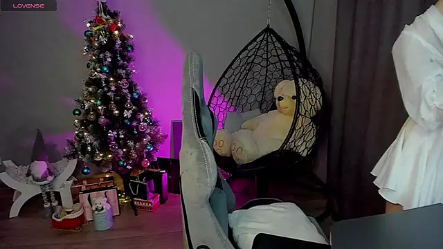 lily williamss online show from January 2025 12:06:02 AM