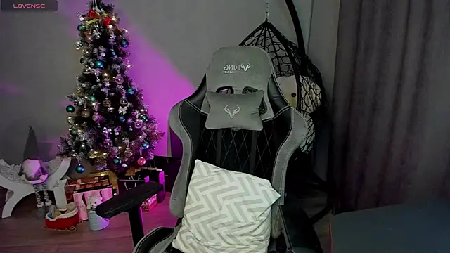 lily williamss online show from January 2025 03:13:01 AM