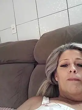 Snapshot of marcialoira chatting on March 2025 05:15:01 PM marcialoira online show from March 2025 05:15:01 PM