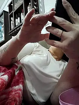 Snapshot of marcialoira chatting on September 2025 11:48:01 PM marcialoira online show from September 2025 11:48:01 PM