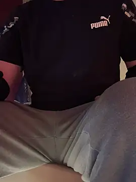 Bennyben8604 online show from February 2025 10:32:01 PM